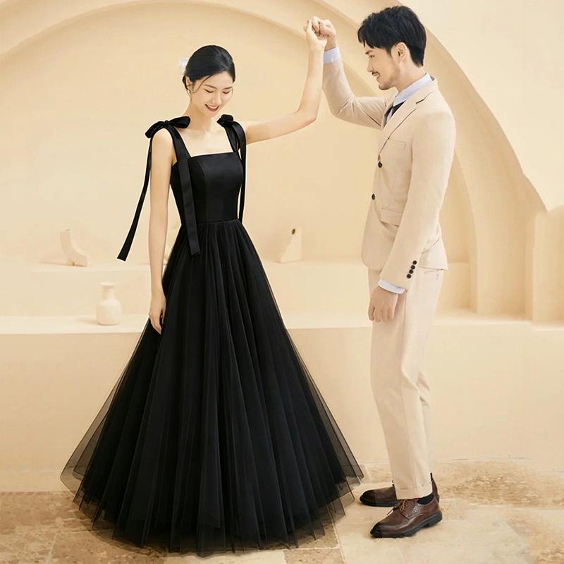 2025 Simple Forest Style Satin Spaghetti Strap French Wedding Dress