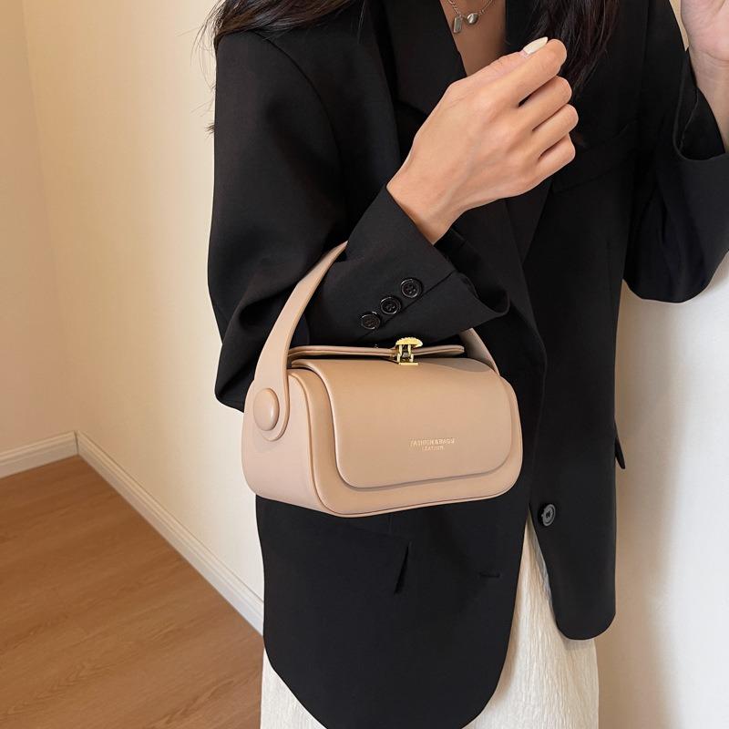 Premium texture portable small square bag women's new light luxury niche design commuter versatile shoulder messenger bag