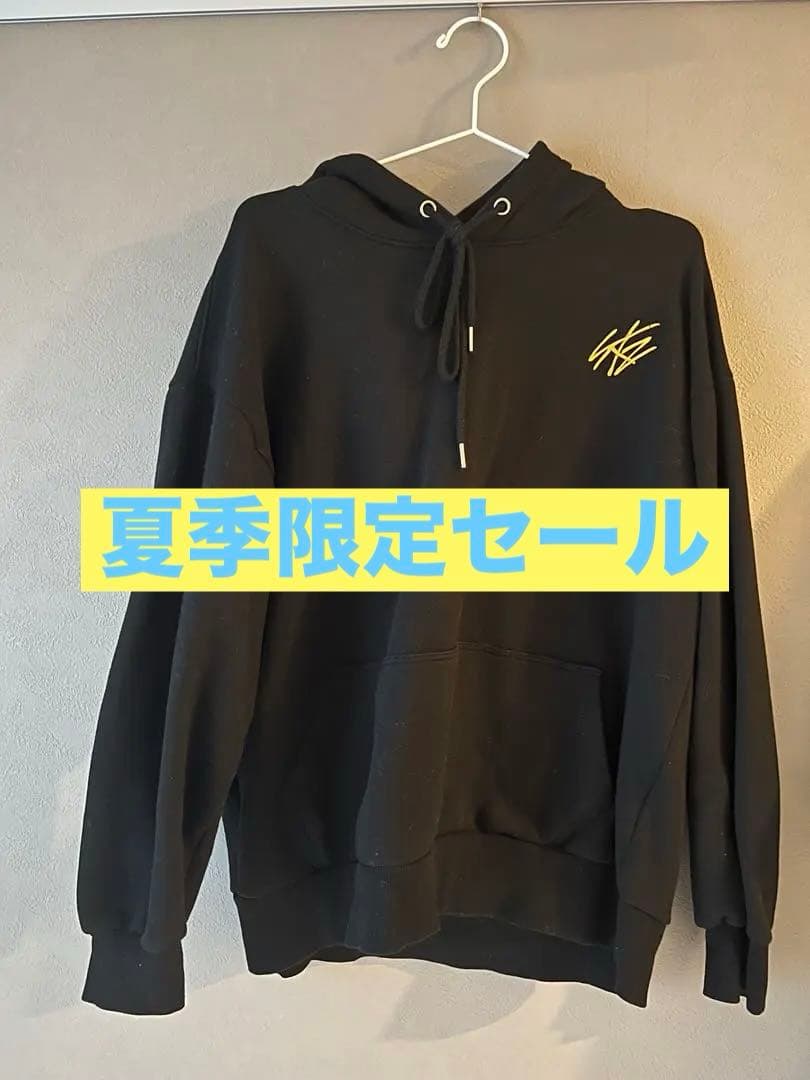 

[USED] StrayKids LIVE TOUR Hoodie