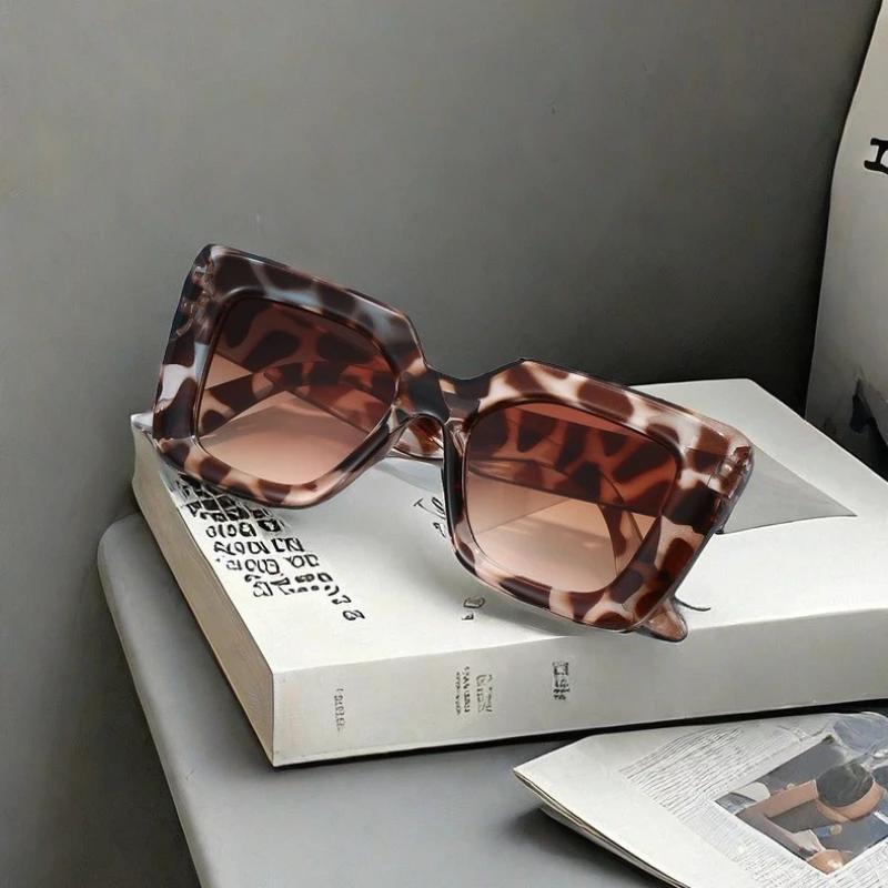 Women'S Fashion Square Large Frame Sunglasses Neutral Luxury Uv400 Sun Glasses Outdoor Driving Travel Fashion Sunglasses