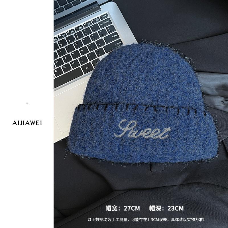 New wool hat women's season shows a small face and versatile knitted hat thermal ear protection Korean version bag head cold hat