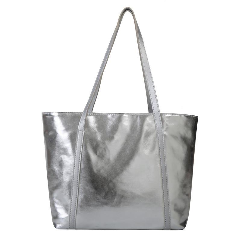 Oversized Womens Tote Bag With Soft Structure And Internal Phone Pocket For Casual Outings