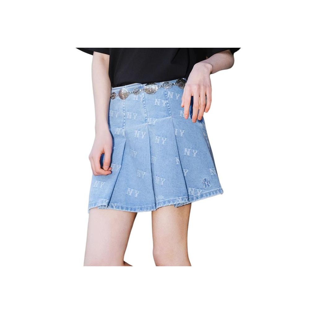 New MLB New York Yankees Old Flower Denim Short Skirts Women's Light Blue 3FDSM0153-50BLL