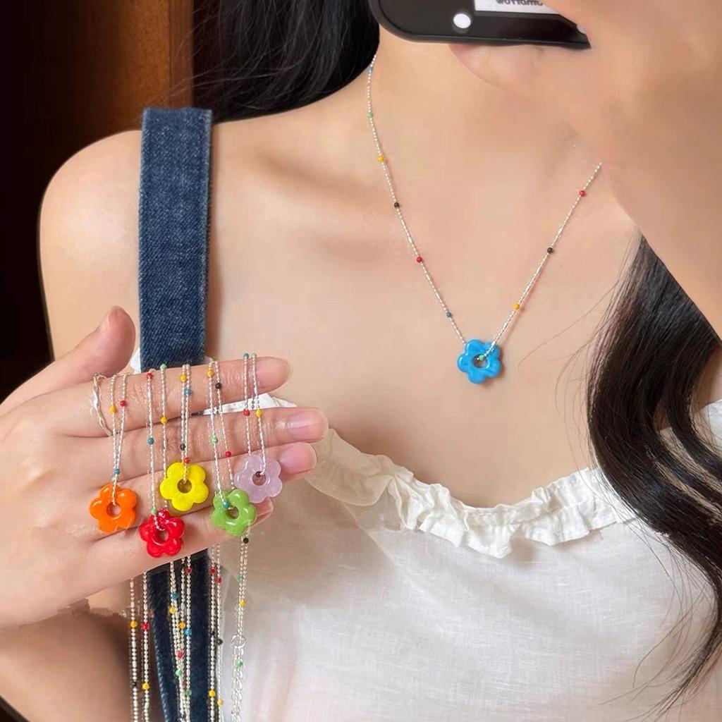 Trendy Colorful Resin Flower Pendant Necklace For Women Girl 2026 New Aesthetic Charm Neck Jewelry Accessories Decorations