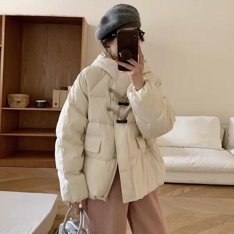 Short hooded down jacket women's 2024 winter fashion sweet barrel buckle thickened white duck down bread jacket tide