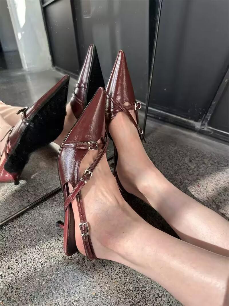 

Fashion 2025 New Spring and Summer High-End French Style Beautiful and Non-Tiring Pointed Toe Fashion High-Heeled Sandals for Women 42