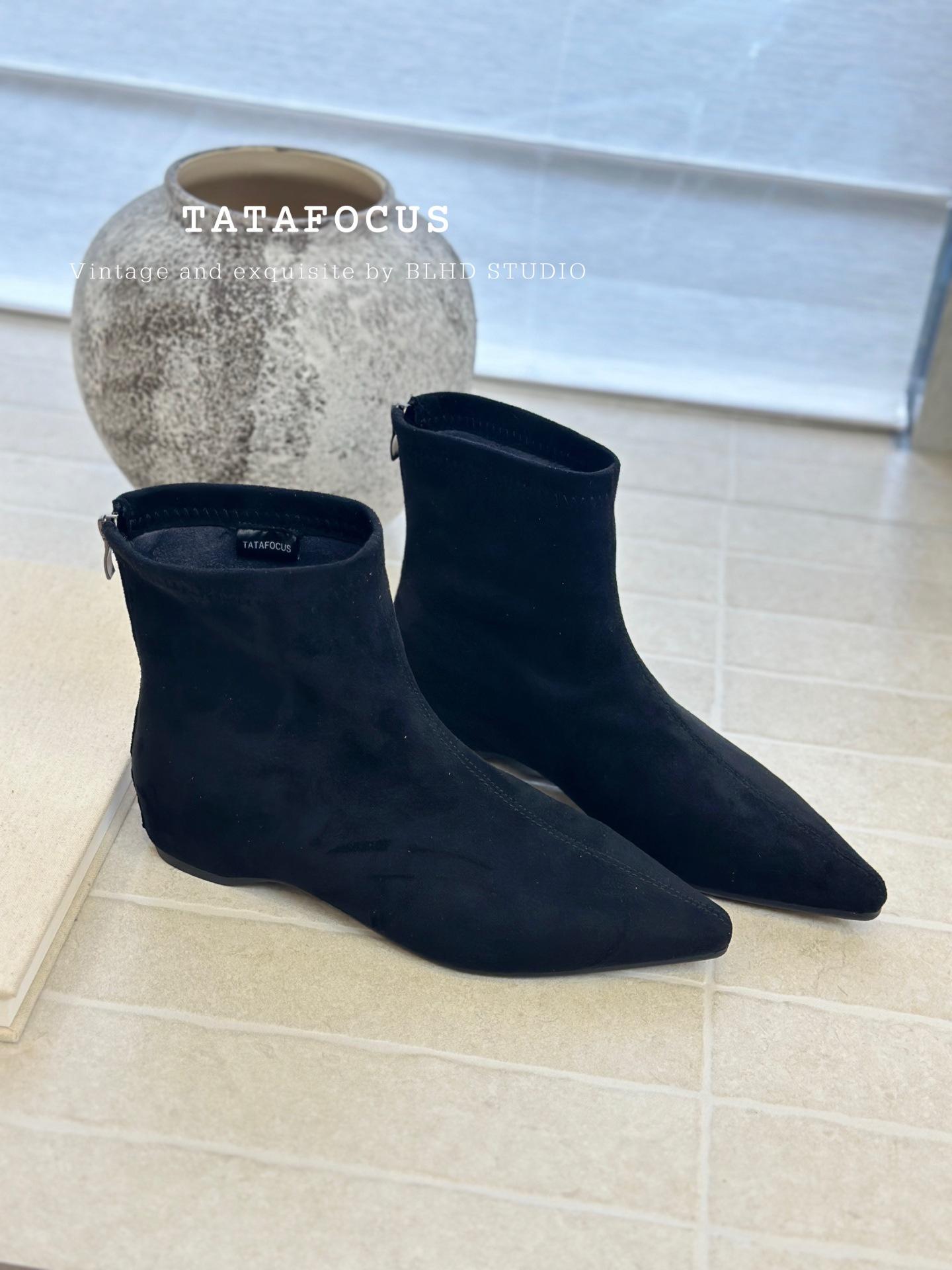 

Fashion pointed short boots women s 2025 autumn new Korean version versatile thick heel Martin boots thin boots fashion boots short boots 39 чёрный