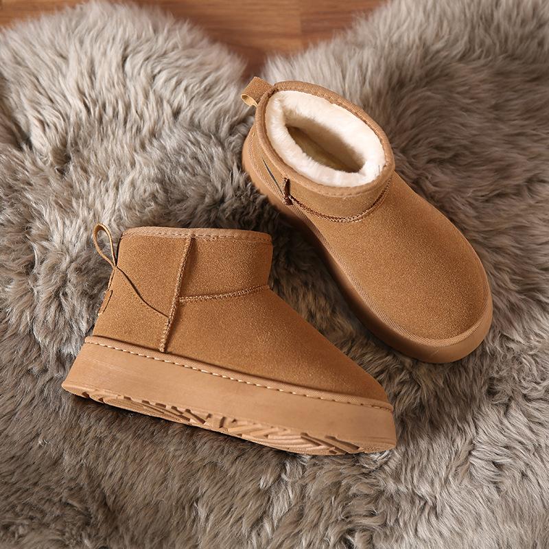 Snøstøvler med tykk såle for kvinners vinter 2025 ny stjerne med samme fløyelstykk vanntett muffin kort skafthøyde økende bomullssko