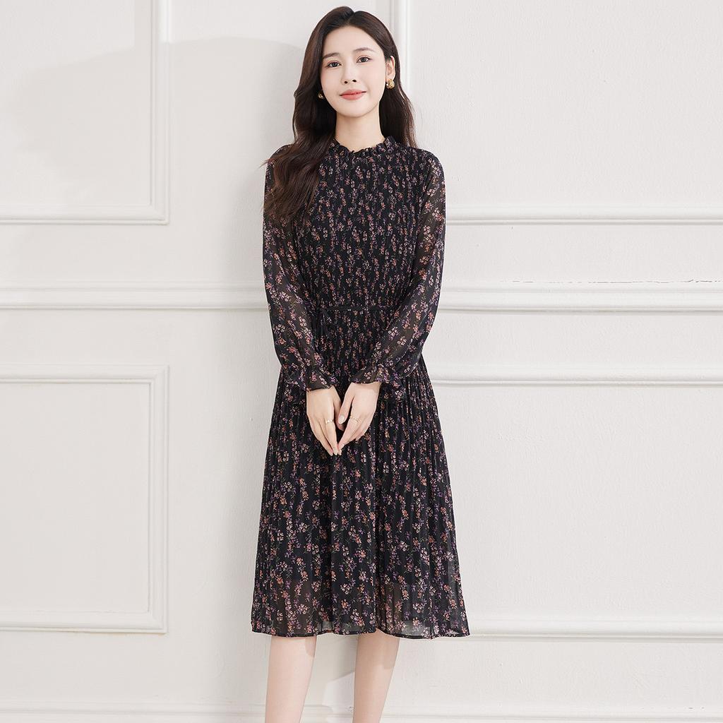 Spring elegant dress with slimming long sleeved printed skirt for children