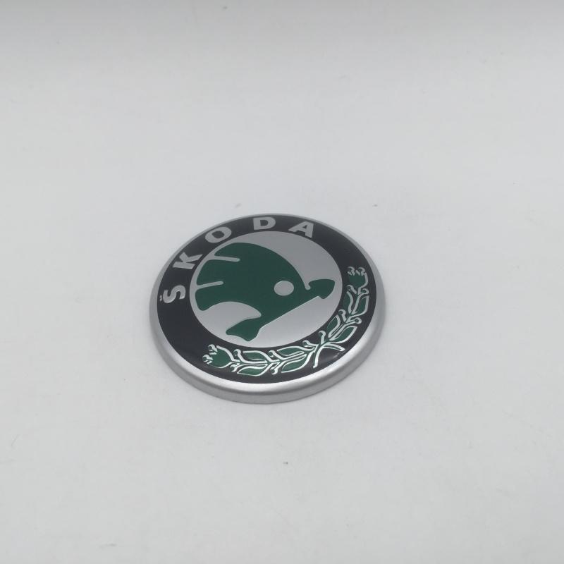 AAABU1 1 Stück 3D 42mm 43mm Auto-Emblem Lenkrad-Mittelabzeichen Aufkleber Dekal Styling Autozubehör Für Skoda