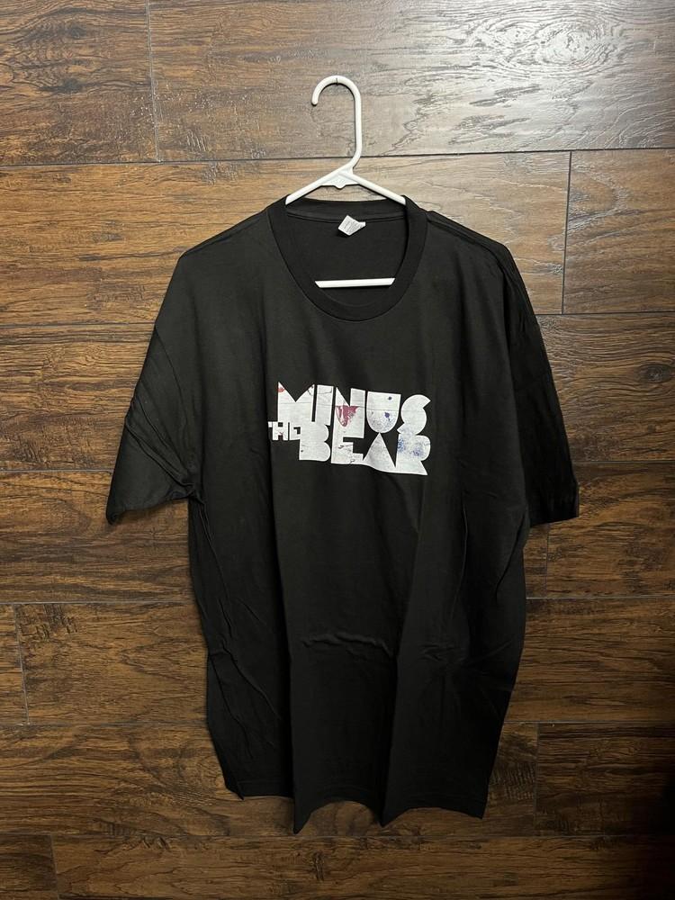 Vintage Minus the Bear T-shirt Paint Splatter Shirt XL Unisex T-Shirt S