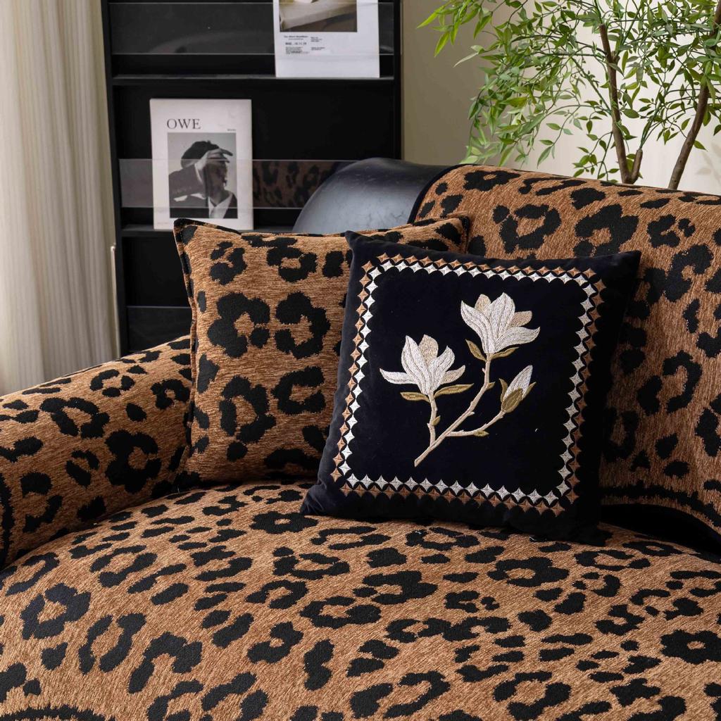 Special-Shaped Chenille Sofa Cushion, Universal In All Seasons, High-End Sofa Seat Cushion  New Non-Slip Sofa Cover Towel