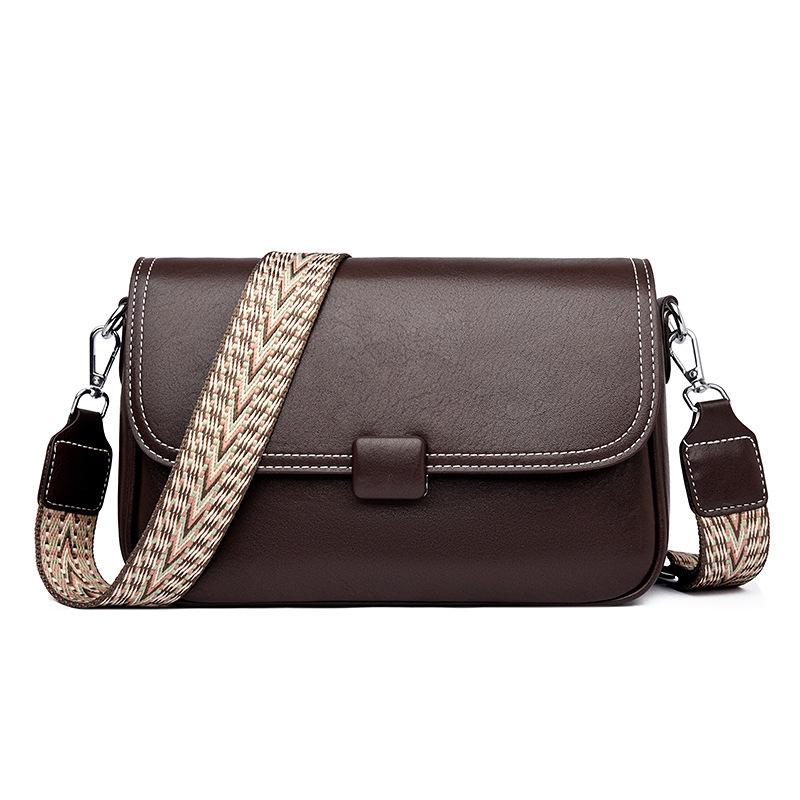 

Женская сумка кроссбоди 2024: Мягкая кожа, Модный дизайн, Широкий ремешок, Стильная квадратная форма темно-коричневого