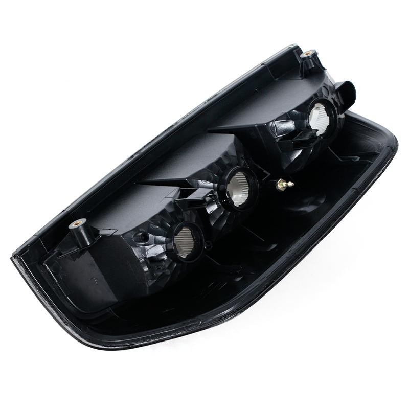 For Nissan Navara D40 2005-2015 Rear Brake Light Warning Lamp Tail Light Car Accessories Without Bulbs