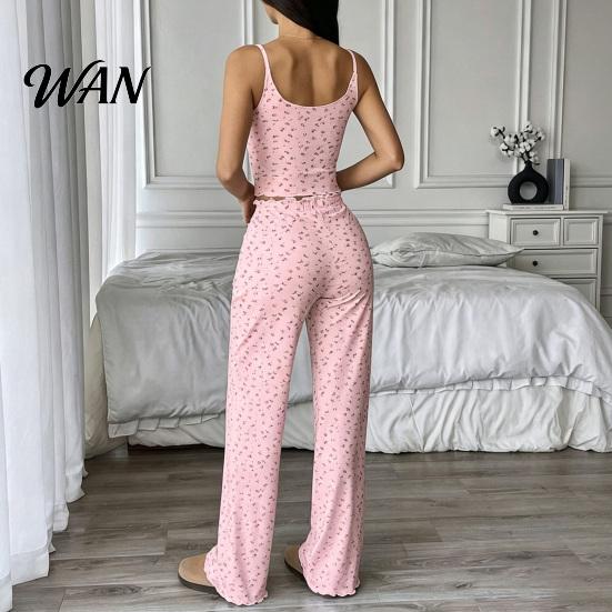 Sweet Floral Lounge Clothes for Weekend Women Pajamas Set with Print, Sleeveless U Neck Lightweight Sleep Sets Vacation Camisole And Pants,