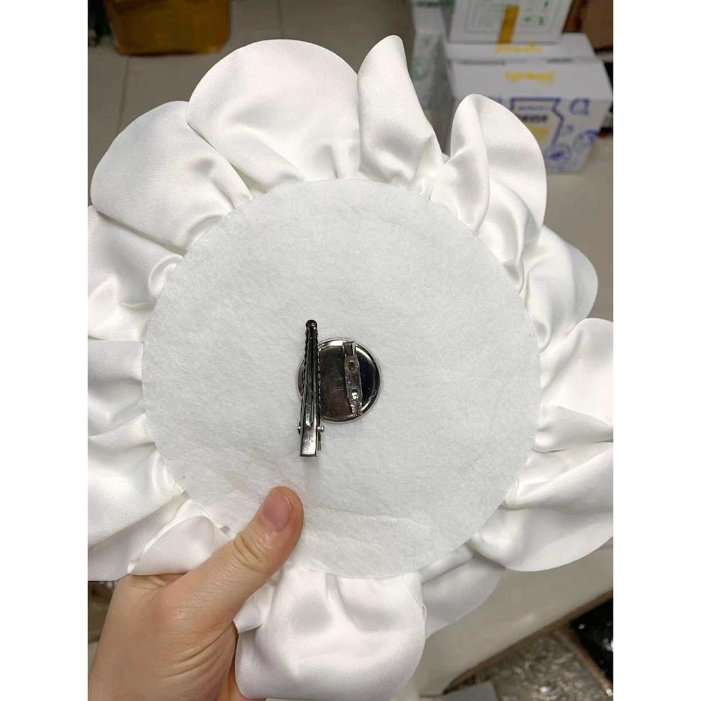 Elegant 24cm Handmade Lapel Pin Beautiful Satin Flower Lapel Pin Delicate Brooch Jewelry for Work and Business
