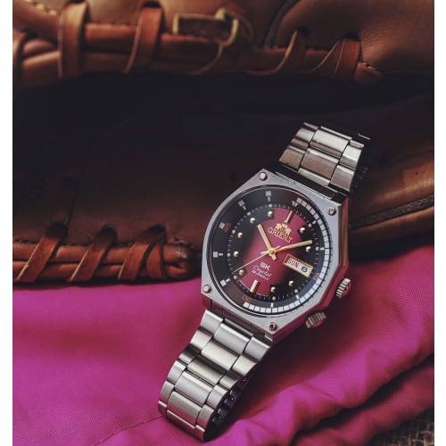Orient RevivalofSK Reprint Model Automatic Watch Mechanical Automatic Domestic Manufacturer Warranty Super King Diver RN-AA0B02R Men's Red