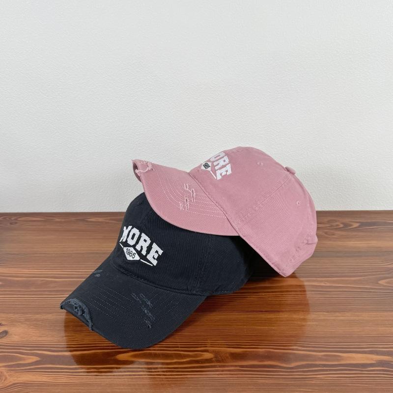 Old Ripped Sun Shading Baseball Hat for Women In Spring and Summer Versatile Letter Embroidery Fashion New Baseball Hat for Men