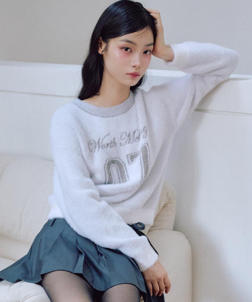 ZEROPLANET 07 Graphic Hairy Sweatshirt [Light Grey]