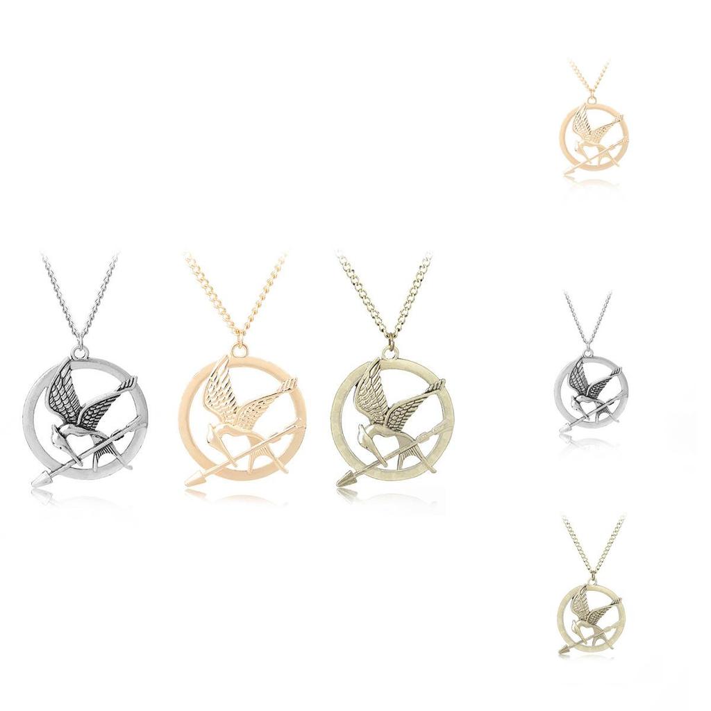 Collier Geai Moqueur Élégant en Alliage Doré Pendentif Oiseau Géométrique Tendance Printemps 2022