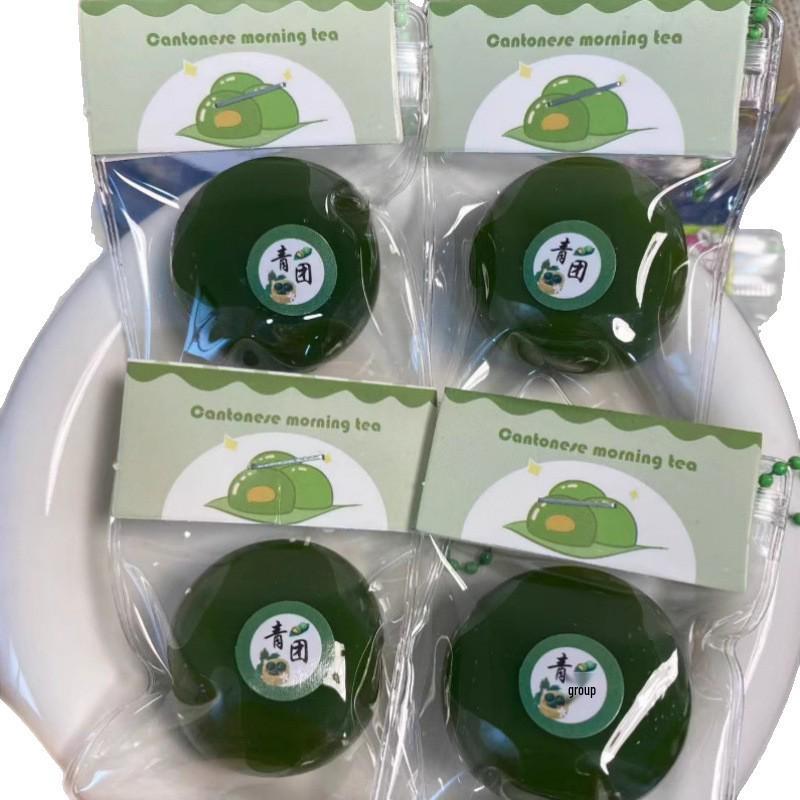 Glacier Slime Panda Pendant: High Transparency, Slow Rebound, Decompression Toy