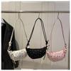 Trendy Women's Underarm Handbag - Casual, Cool, and Stylish Dumpling Bag
