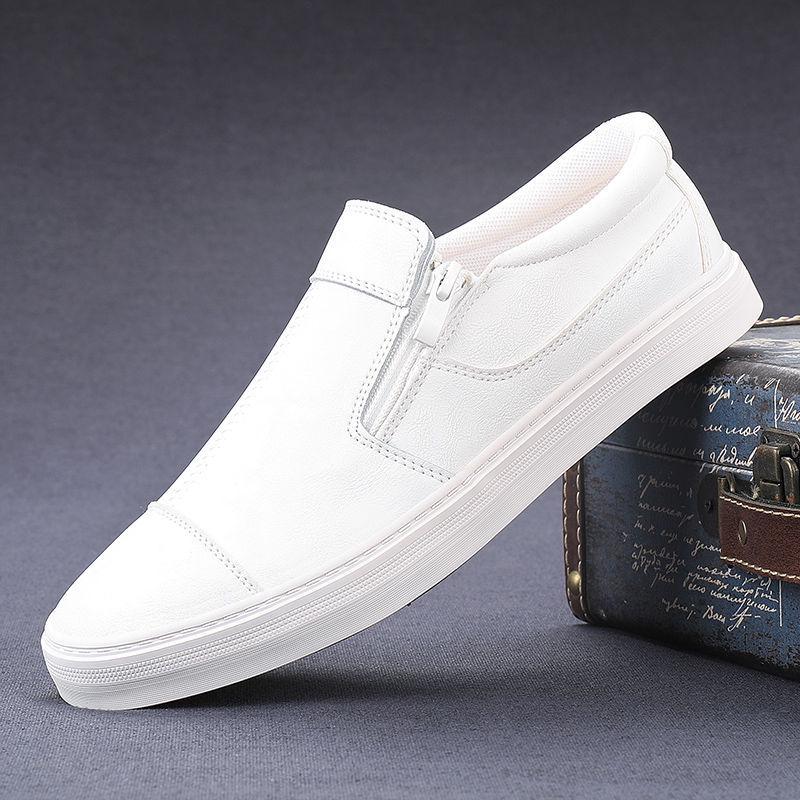 Korean Style Men's Breathable Leather Low-Top Casual Shoes - Soft Sole & Versatile Design for Spring/Summer.