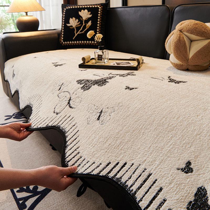 

The Sofa Cushion Is Universal In All Seasons, The New Leather Sofa Special Sofa Cushion Is Irregular, And A Whole Sofa Cover Towel. 90*70cm