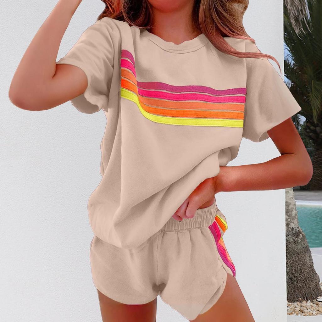 Fashionable Women's Minimalist With Contrasting Colors, Fashionable Casual Suit For Women