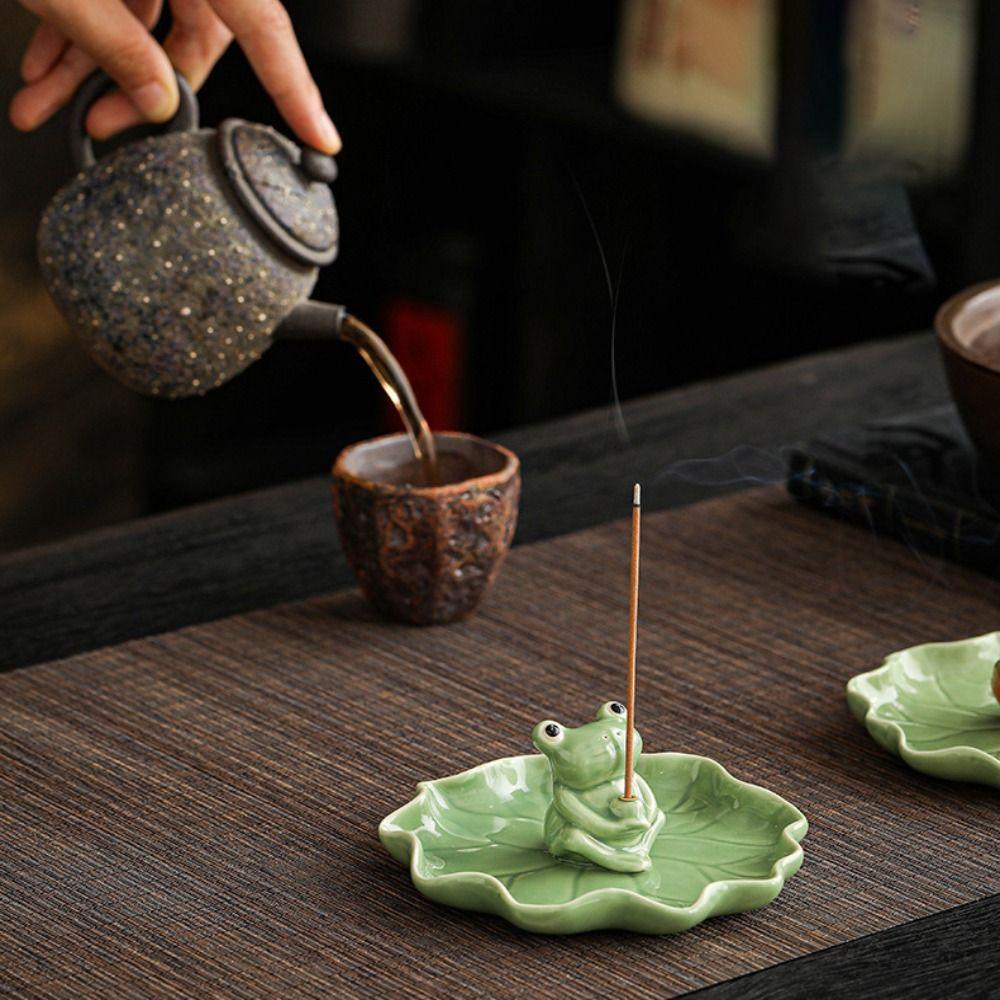 Creative Frog Lotus Ceramic Incense Holder with Lotus Leaf Tray Ash Catcher Zen Incense Burner Incense Stick Holder Home Decor