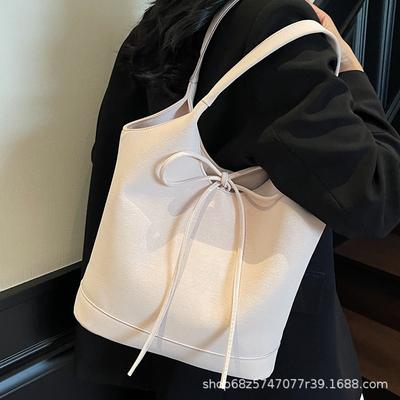 Exquisite Large-capacity Bag Women's 2025 New Fashion Retro Soft Leather Shoulder Bag Casual Commuter Tote Bag