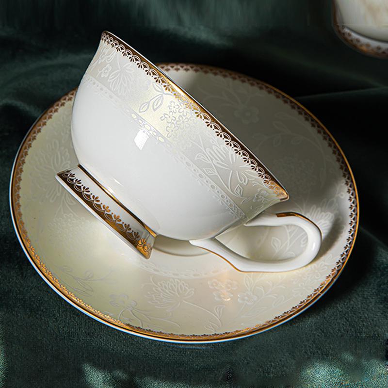 Exquisite European-Style Bone China Tea Cup & Saucer Set with Floral Design and Gold Trim