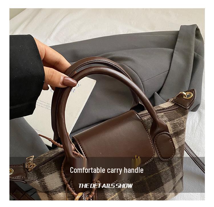 Women's Plaid Crossbody Mini Handbag - Niche Autumn/Winter Design