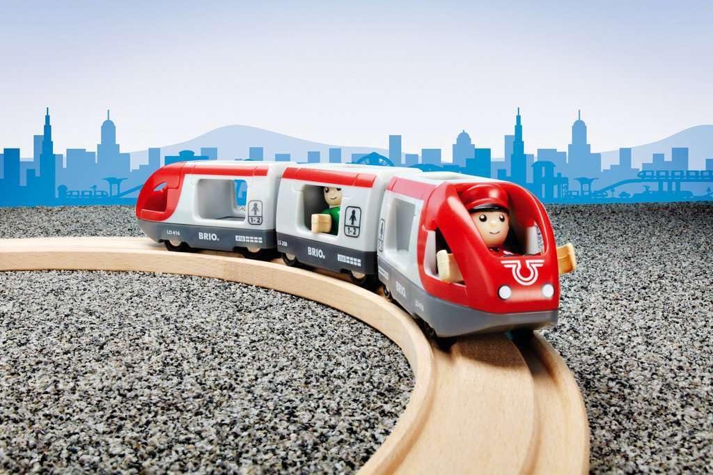 BRIO Travel Train for ages 3 and Wooden Gift 33505, up. [Toy, Toy, Locomotive, Car, (Birthday/Christmas)]