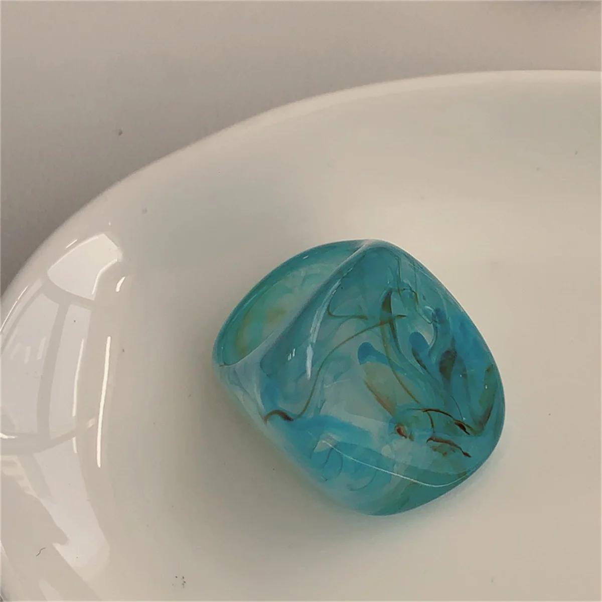 

666 Korea Vintage Transparent Resin Versatile Rings Chic Colorful Acrylic Blue Geometric Irregular Ring for Women Jewelry Gifts 7
