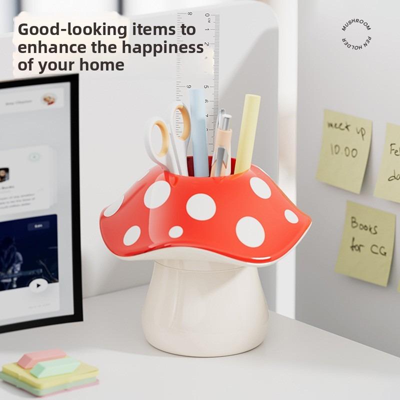 Cute Mushroom Pen Holder for Desktop Storage of Makeup Brushes. High-quality Pen Holder As A Decorative Piece.