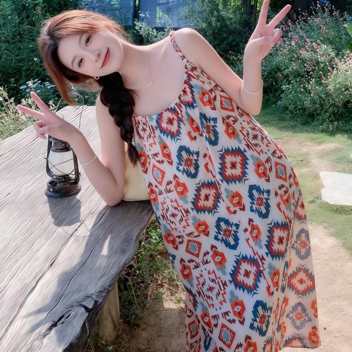 Korean retro ethnic style floral suspender dress women's summer vacation style loose fashion thin dress