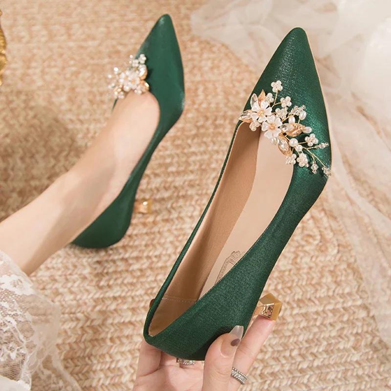 Fashion Luxury Women's Crystal Floral Pumps Spring 2025 Comfortable Med Heels Pointed Toe Party Wedding Shoes Woman Green Silk Pumps 41