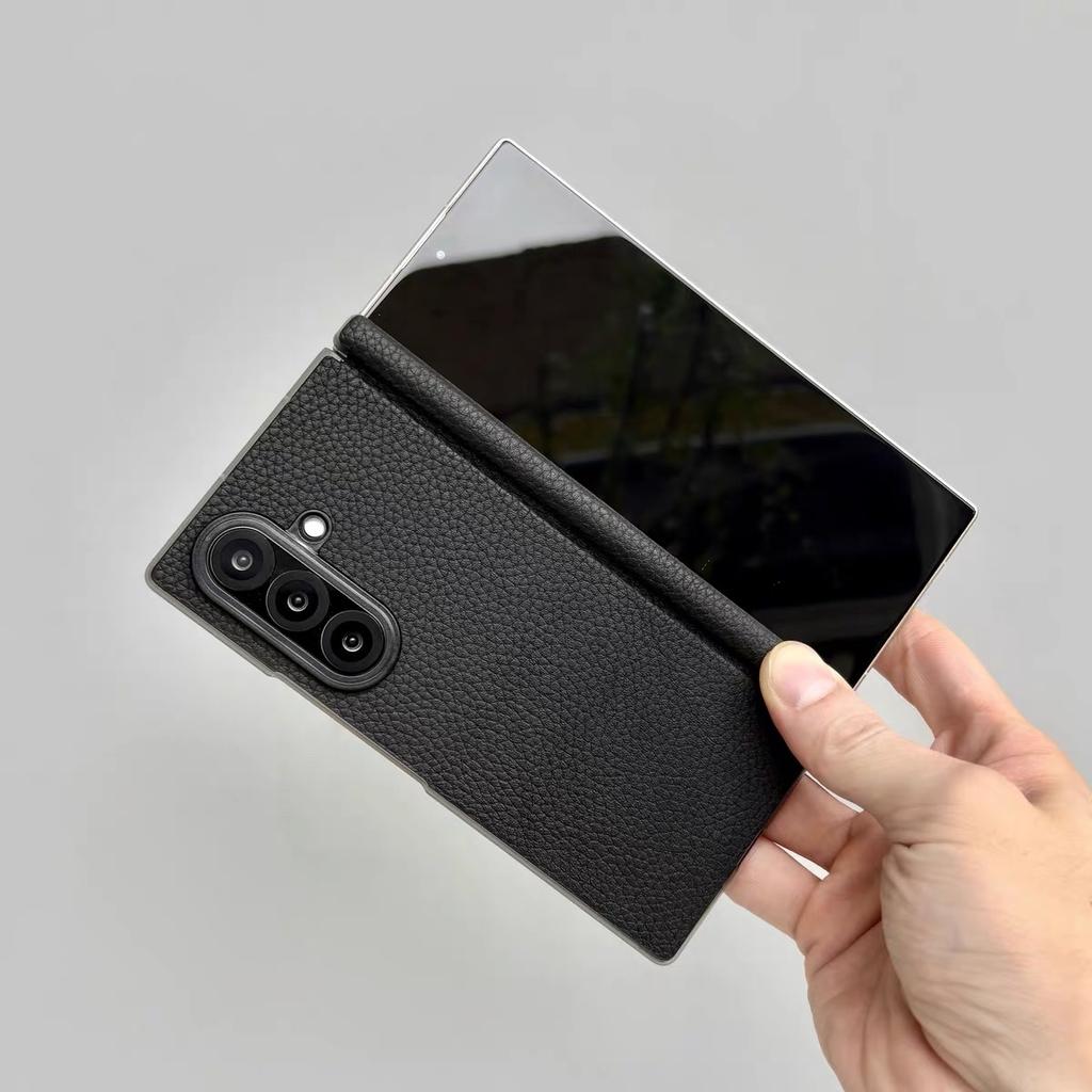 For Samsung Galaxy Z Fold8 Fold 8 Wide Genuine Cowhide Leather Case with Magsafe Magnetic Hinge Phone Back Cover for Fold8 Ultra