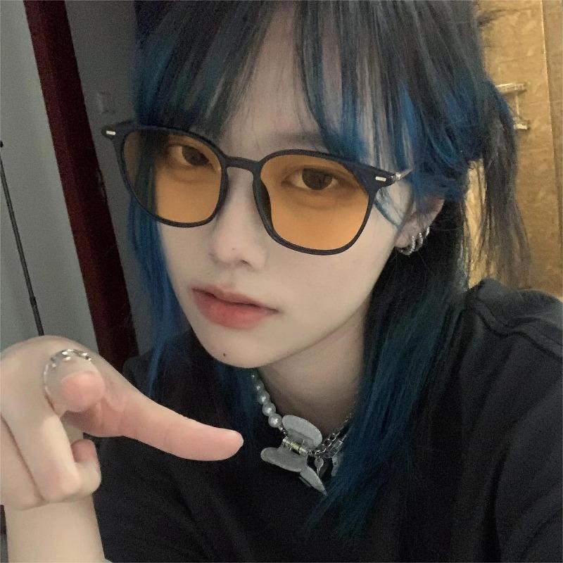 Fashion Ultralight Photochromic Sunglasses for Men Women Vintage Square Frame Anti-blue Light Eyewear