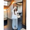Women's Long-Sleeve Lace Patchwork Velvet T-Shirt - Double-Sided, Slimming, Warm, Autumn/Winter.