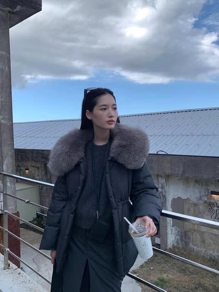 Yuyan big fur collar waist down jacket women's winter new thermal jacket popular duck down