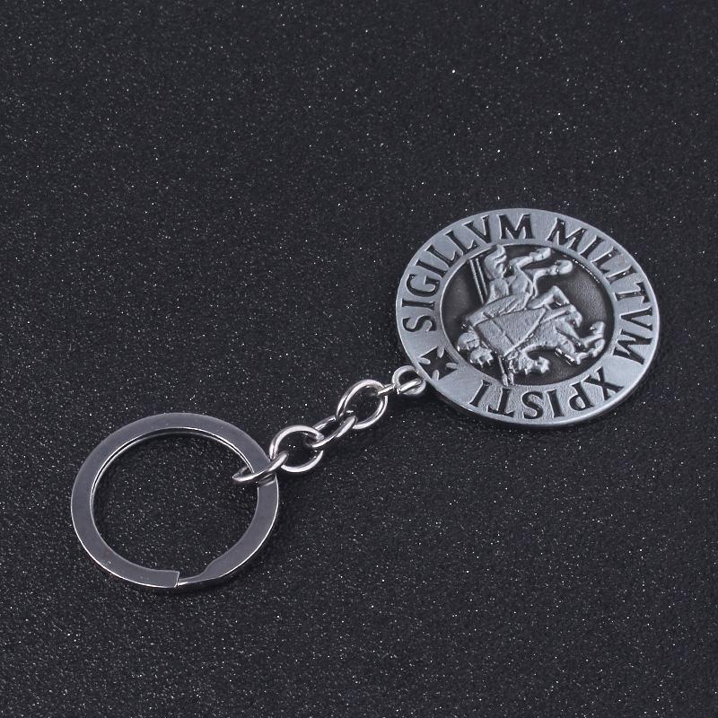 Game Assassin's Creed Keychain Game Props Knights Templar Metal Keyrings For Women Men Fans Backpack Charm Jewelry Gifts