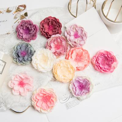 Sztuczne Kwiaty Jedwabna Róża Główki Girlandy Ślub Bukiet Ślubny Ściana Kwiatowa Wianek na Głowę DIY Prezent Pudełko na Cukierki Wazon Domowy Dekoracja Stołu