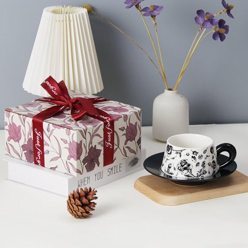 ZISIZ Rose Queen Ceramic Coffee Cup & Saucer Set