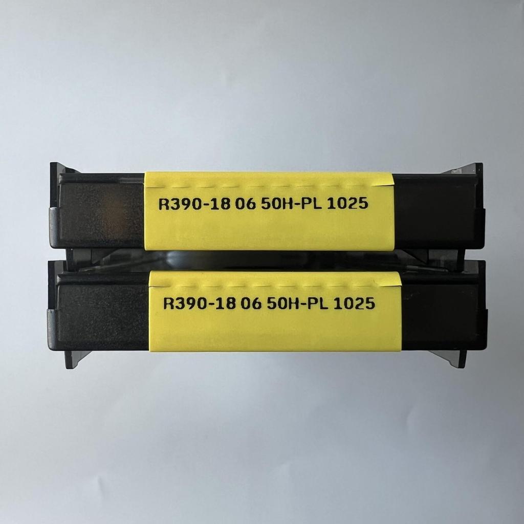 SANDVIK / R390-180650H-PL 1025 / Original Swedish hard alloy blade 10 Pcs
