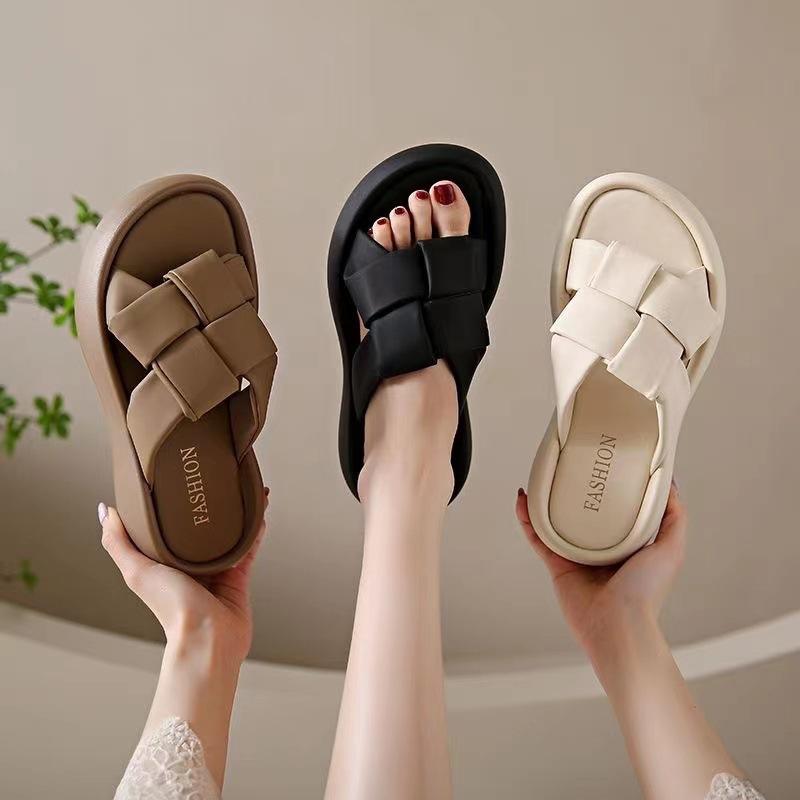 Women's Retro Summer New Fashionable and Beautiful Fairy Style Thick Bottom One Word Sandals with Slippers