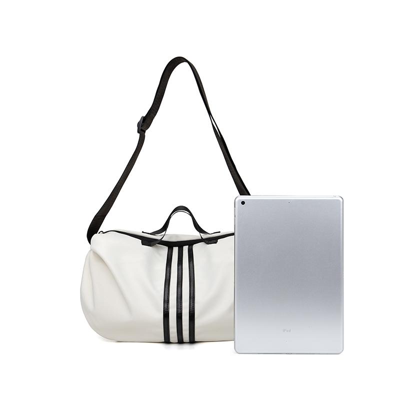 Large Capacity Bag Female New Fashion Cloth Bag Shoulder Bag Summer Leisure Hundred Short Trip Crossbody Bag