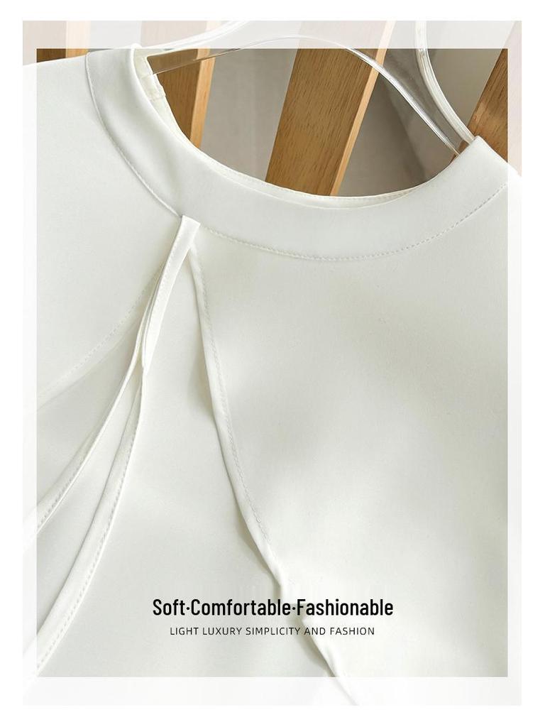 2025 Sommer Perlen V-Ausschnitt Kunstseide Slipkleid mit Diamantakzenten