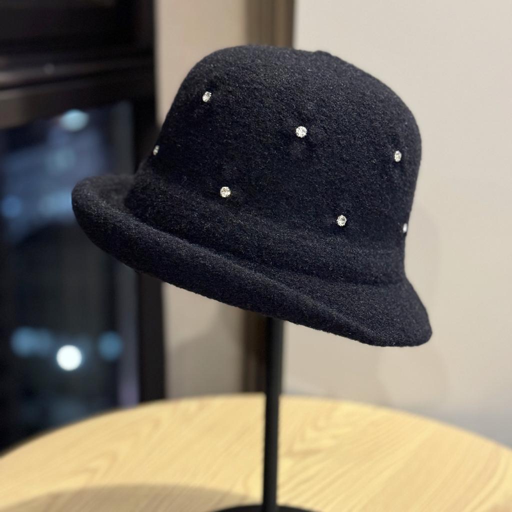 Winter New Style Curled Handmade Rhinestone Decorated Woolen Hat Japanese Style Warm Fisherman Hat Ladies Elegant Basin Hat Trend